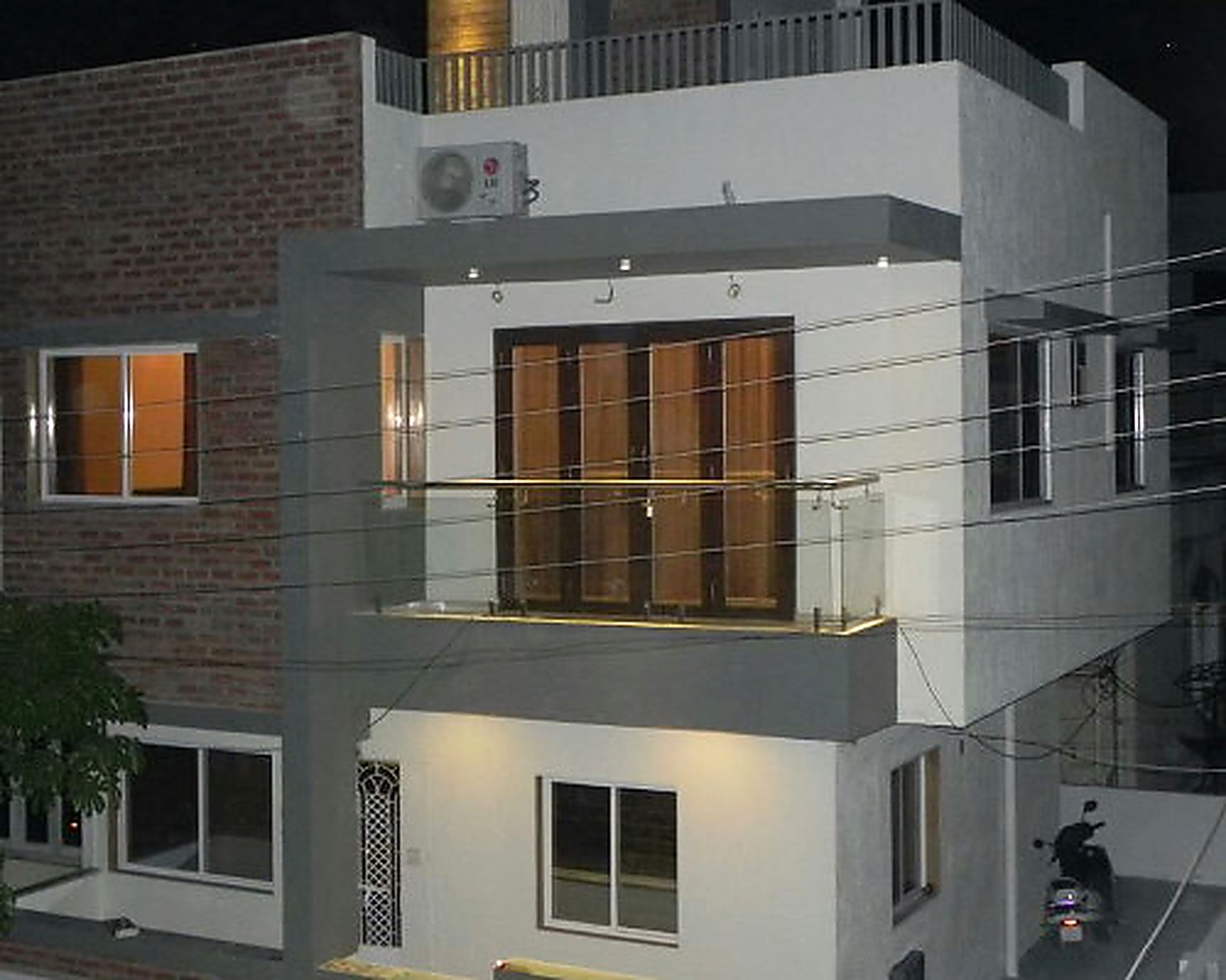 Residence of Vipul Kapdiya